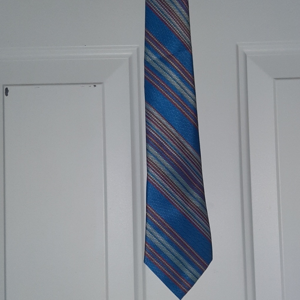 100% Dacron  Polyester Tie